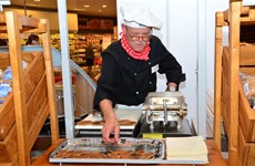 Opening Albert Heijn woensdag 15 april
