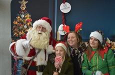 De Kerstman met Driespoort-kerstelfje – deel 1