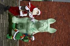 De Kerstman met Driespoort-kerstelfje – deel 2