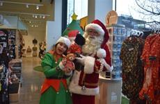 De Kerstman met Driespoort-kerstelfje – deel 2