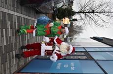 De Kerstman met Driespoort-kerstelfje – deel 3