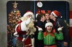 De Kerstman met Driespoort-kerstelfje – deel 4