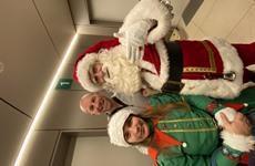 De kerstman met Driespoort-kerstelfje - deel 5