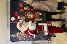 De kerstman met Driespoort-kerstelfje - deel 5