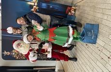 De kerstman met Driespoort-kerstelfje - deel 5