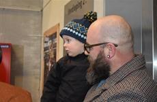 De kerstman met Driespoort-kerstelfje - deel 6