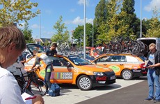 Ronde van Oost-Vlaanderen voor beloften, 4de rit vertrek in Driespoort Shopping Deinze op 20 augustus 2016’ 