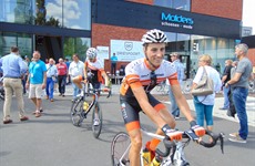 Ronde van Oost-Vlaanderen voor beloften, 4de rit vertrek in Driespoort Shopping Deinze op 20 augustus 2016’ 