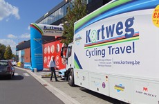 Ronde van Oost-Vlaanderen voor beloften, 4de rit vertrek in Driespoort Shopping Deinze op 20 augustus 2016’ 