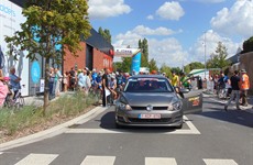 Ronde van Oost-Vlaanderen voor beloften, 4de rit vertrek in Driespoort Shopping Deinze op 20 augustus 2016’ 