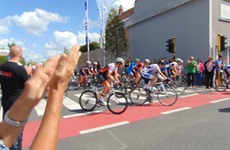Ronde van Oost-Vlaanderen voor beloften, 4de rit vertrek in Driespoort Shopping Deinze op 20 augustus 2016’ 