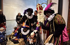 Sint op Driespoort Shopping 2017