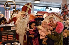 Sint op Driespoort Shopping 2017