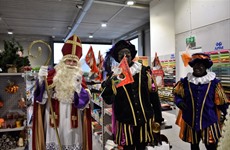 Sint op Driespoort Shopping 2017