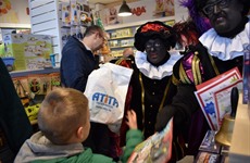 Sint op Driespoort Shopping 2017