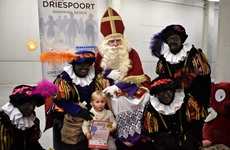 Sint op Driespoort Shopping 2017