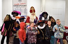 Sint op Driespoort Shopping 2017