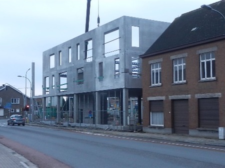 Plaatsing wanden aan de Gaversesteenweg