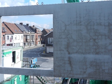 Plaatsing wanden aan de volhardingslaan