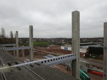 Plaatsen van de poutrels in blok B